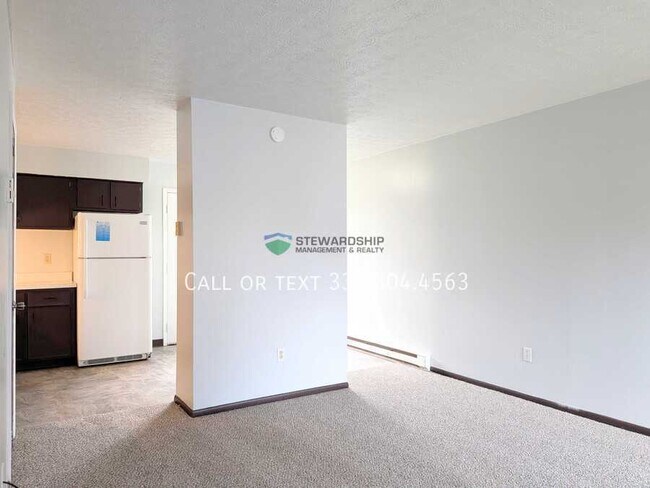 Foto del edificio - 311 Engadine Ct