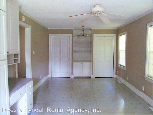 Building Photo - 2 br, 1 bath House - 554 US HWY 13 South