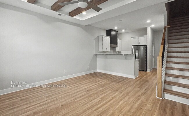 Foto del edificio - 1022 Windsor Dr