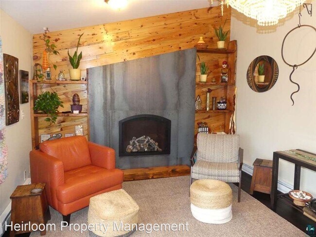 Building Photo - 3 br, 3 bath House - 2210 W. 13th Street