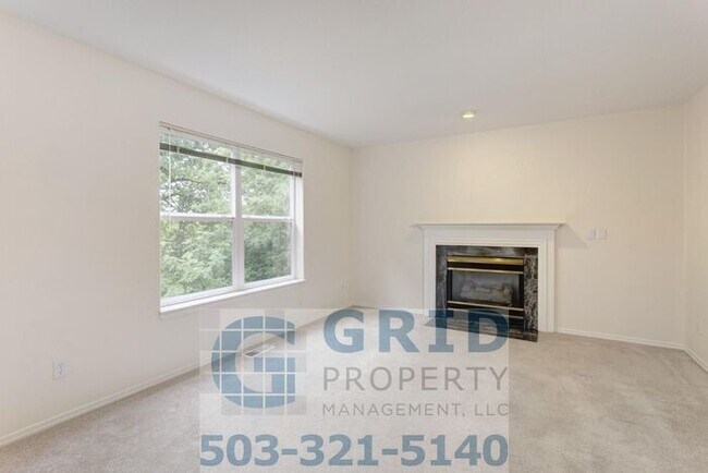 Foto del edificio - Spacious 4 Bedroom Home in Beaverton On Qu...