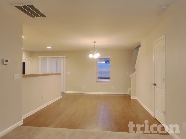 Building Photo - 1700 Allegheny Dr