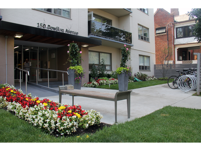 Building Photo - Dowling Apartments