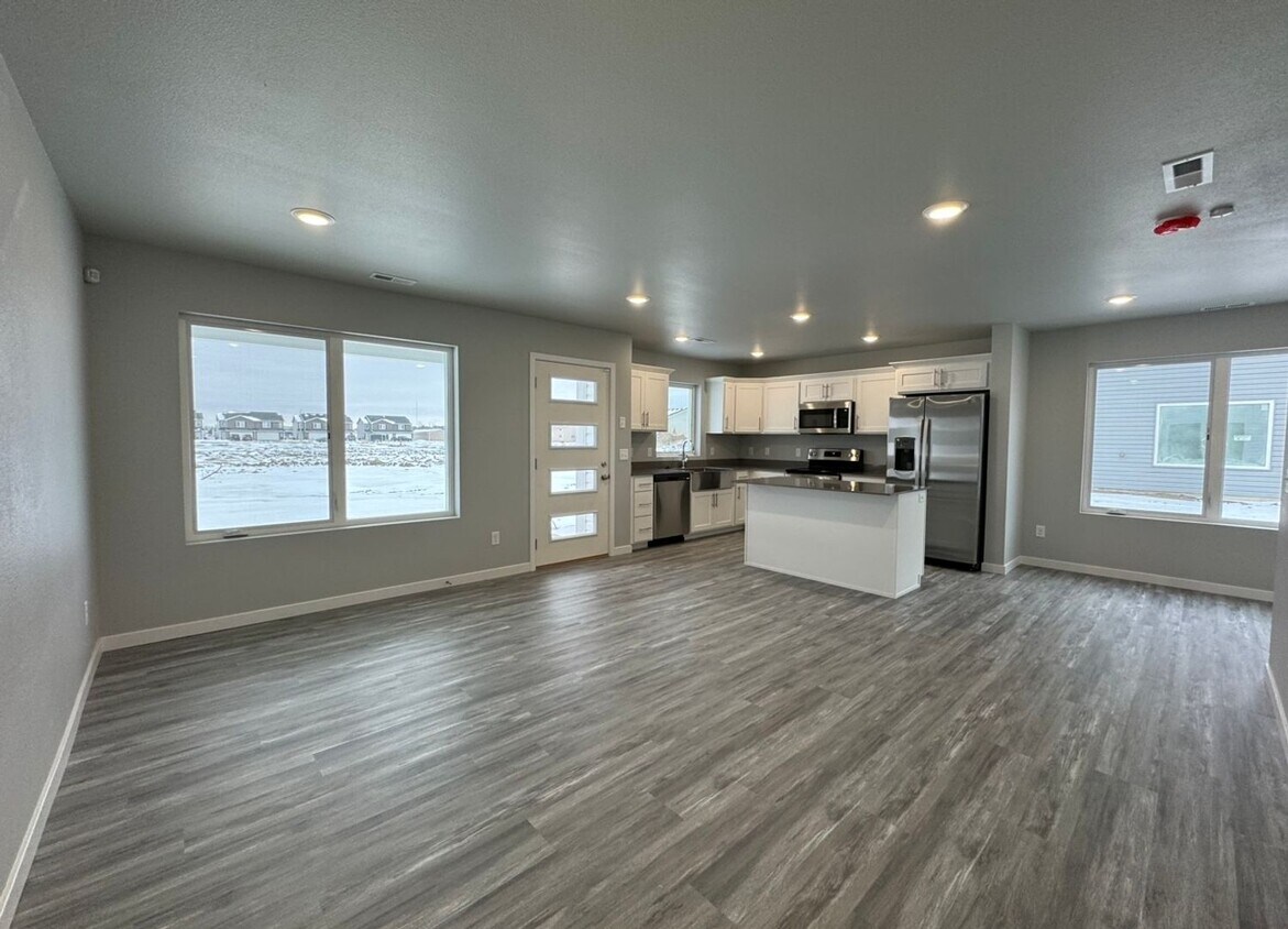 Primary Photo - Stylish Townhome in Lincoln – Move-In Ready!
