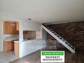 Building Photo - 11541 Garnet Way