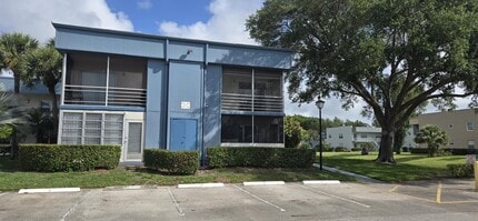 Building Photo - 791 Normandy Trail