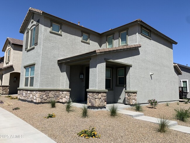 Building Photo - 3712 N 99th Dr