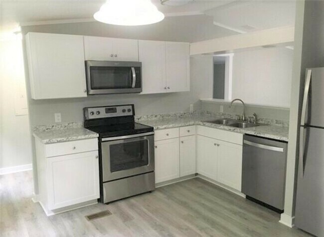 Foto del edificio - 4292 Pierce Rd