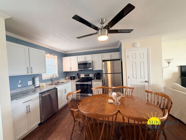 Foto del edificio - 1330 Miracle Strip Pkwy SE