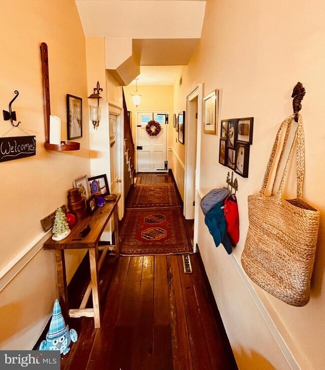 Building Photo - 30 Cornhill St