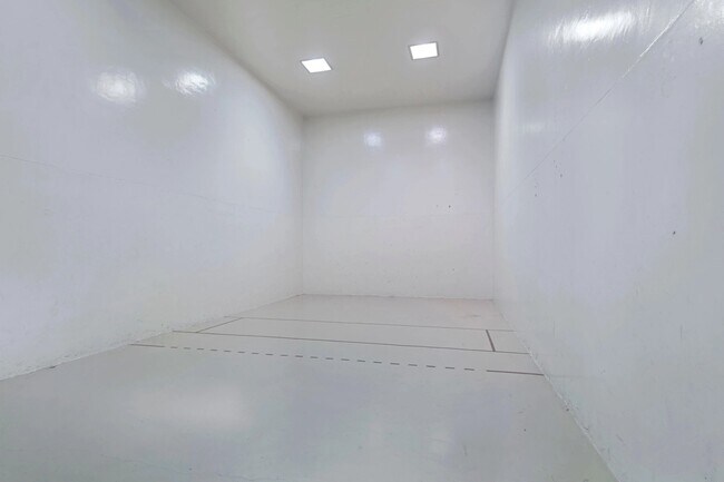 Foto del edificio - 501 Pelham Dr