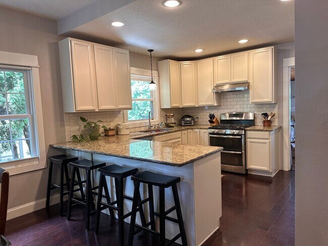 Foto del edificio - 4803 SE Haig St