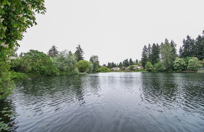 Foto del edificio - Echo Lake One Bedroom