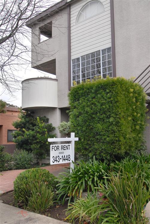Foto del edificio - 1221 Oak Grove Ave