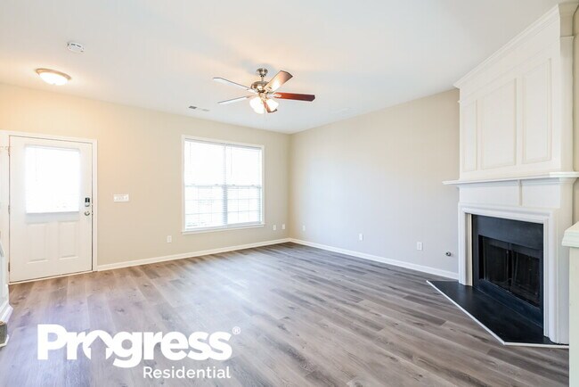 Building Photo - 1010 Annazanes Ct