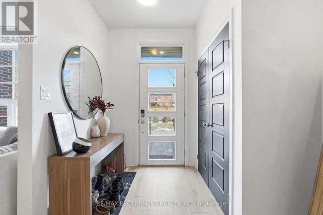 Photo du bâtiment - 12 Blanshard St