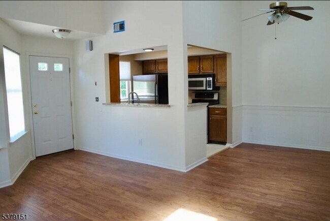Foto del edificio - 53 Foxwood Ct