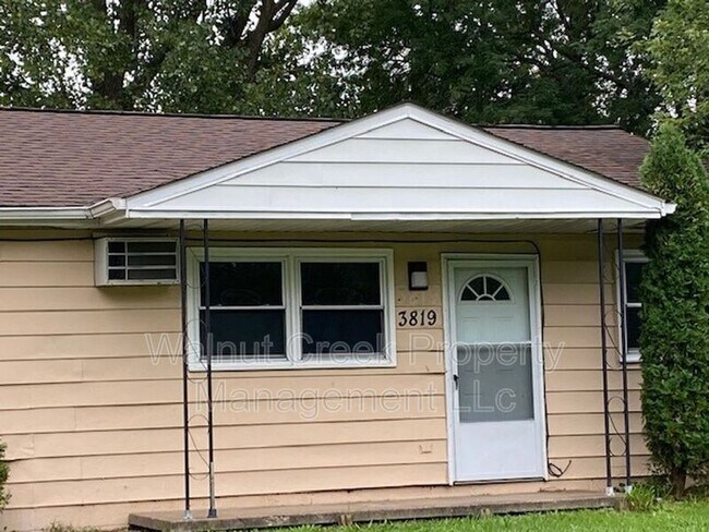Building Photo - 3819 Clifton Ave