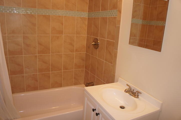 Primary Photo - 1820 NW 15th Vista