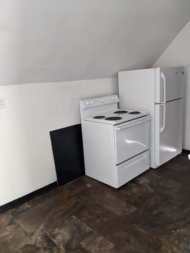 Building Photo - $800 - 1 Bedroom, 1 Bathroom Apartment Close to School of Mines and Fairgrounds