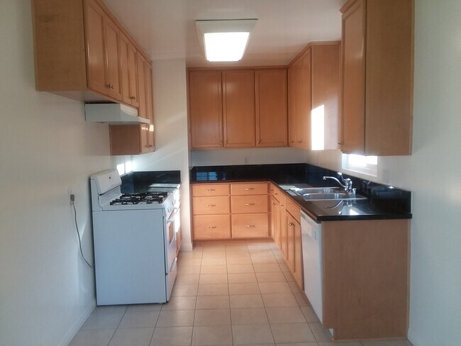 Foto del edificio - 2736 Arlington Ave