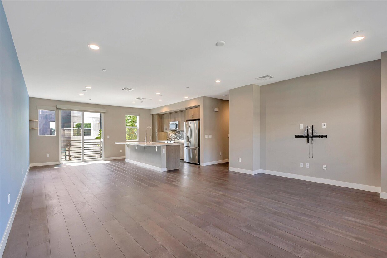 Foto principal - 1521 Pullman Way