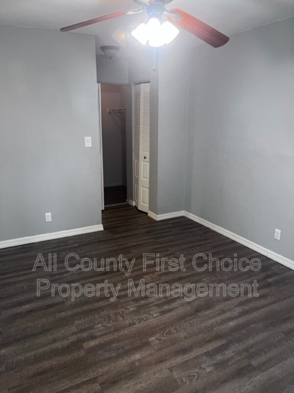 Building Photo - 39650 US-19