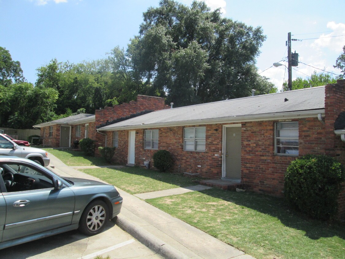 Foto principal - 2548 Wheeler Rd