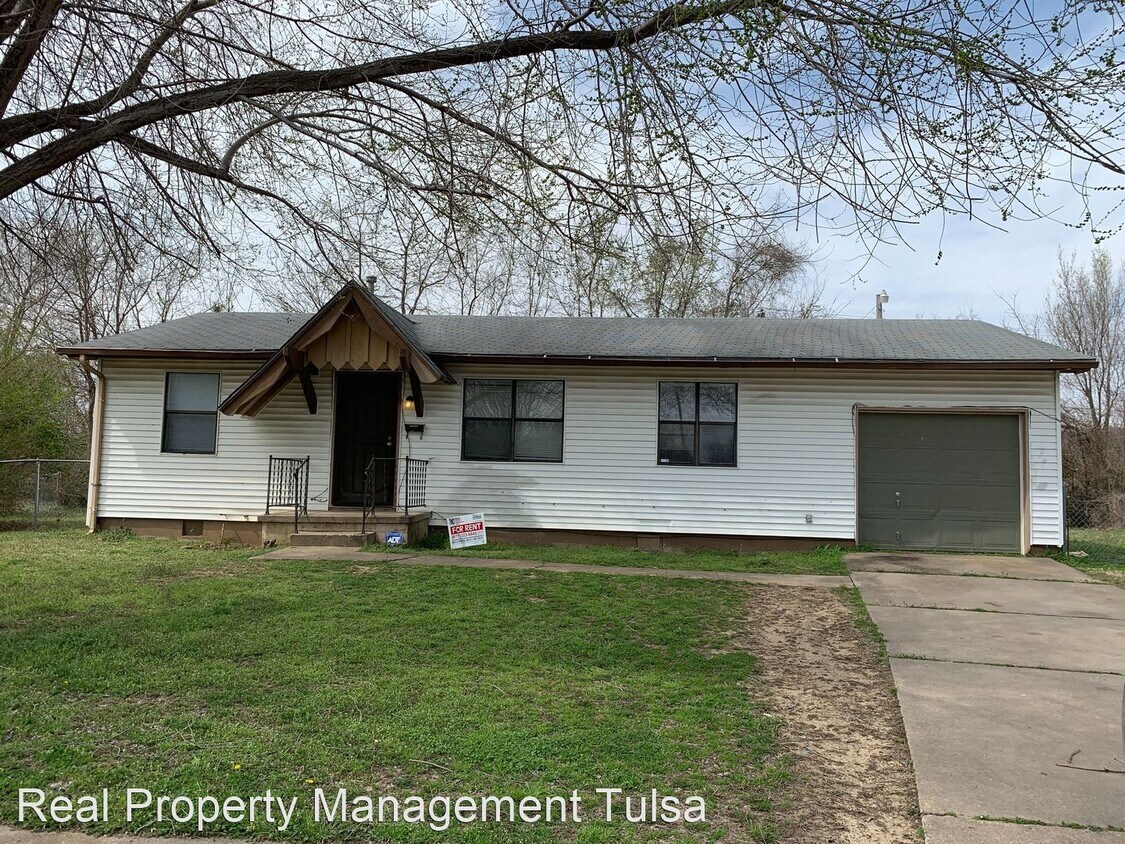 Primary Photo - 3 br, 1 bath House - 339 West 61 Pl North