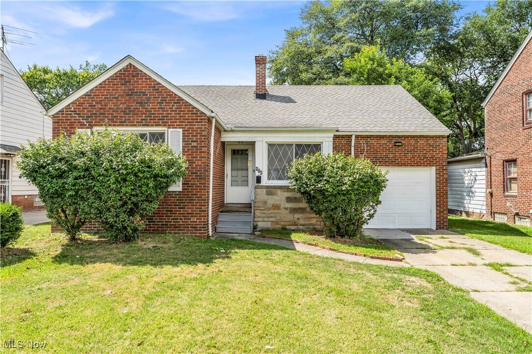 Foto principal - 856 E 237th St
