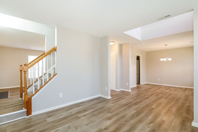 Foto del edificio - 2909 Dairywood Ln