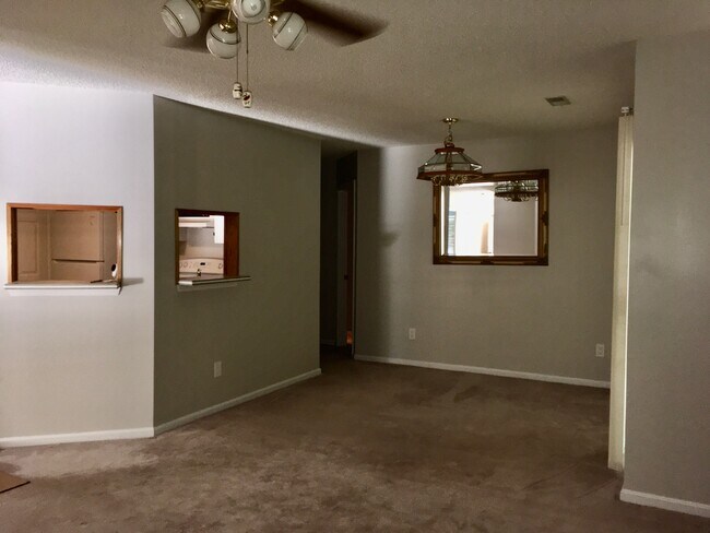 Dining room - 6140 Gray Gate Ln