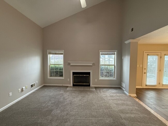 Foto del edificio - 568 Wellington Gardens Dr