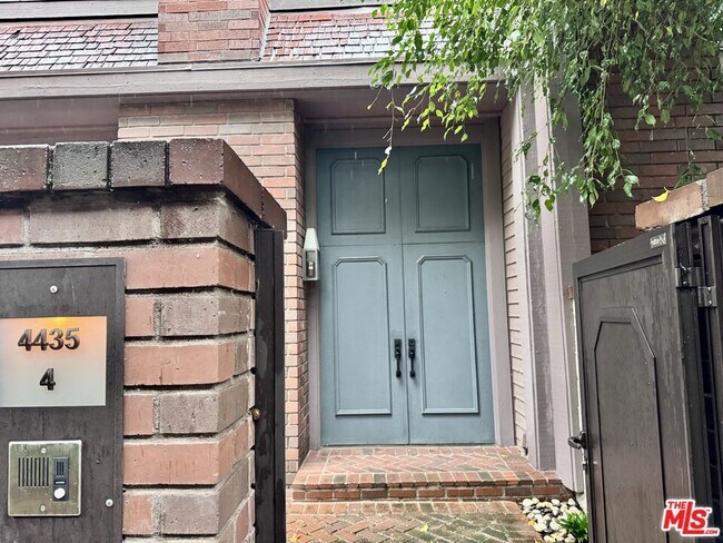 Foto del edificio - 4435 Alla Rd