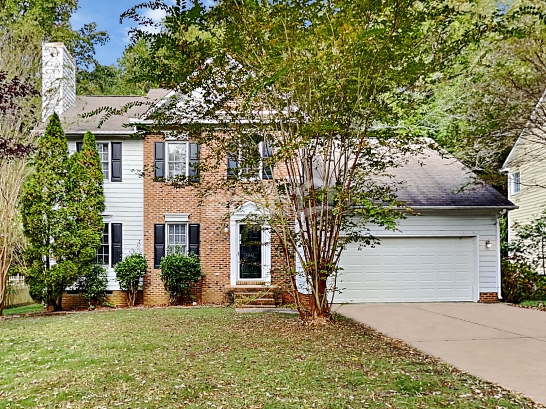 Foto principal - 1212 Cane Creek Dr