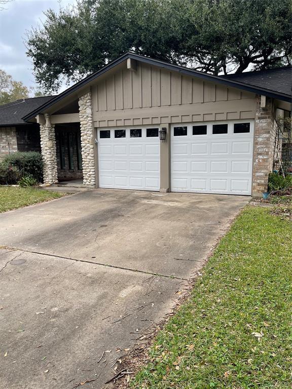 111 Pine St, Lake Jackson, TX 77566 House Rental in Lake Jackson, TX