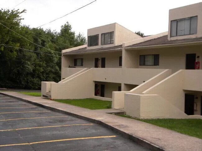 Foto del edificio - College Grove