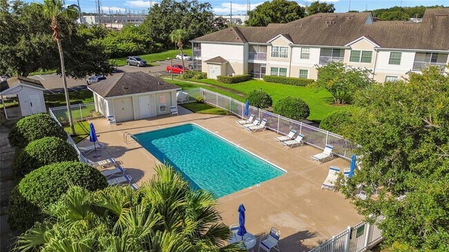 Foto del edificio - 3960 Southpointe Dr