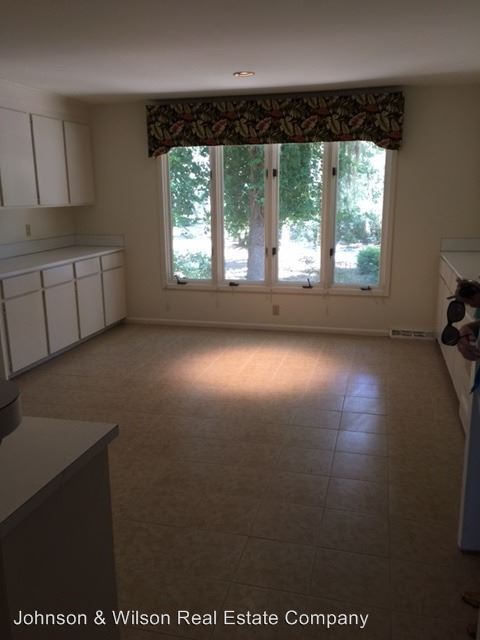 Building Photo - 2651 Seabrook Island Rd