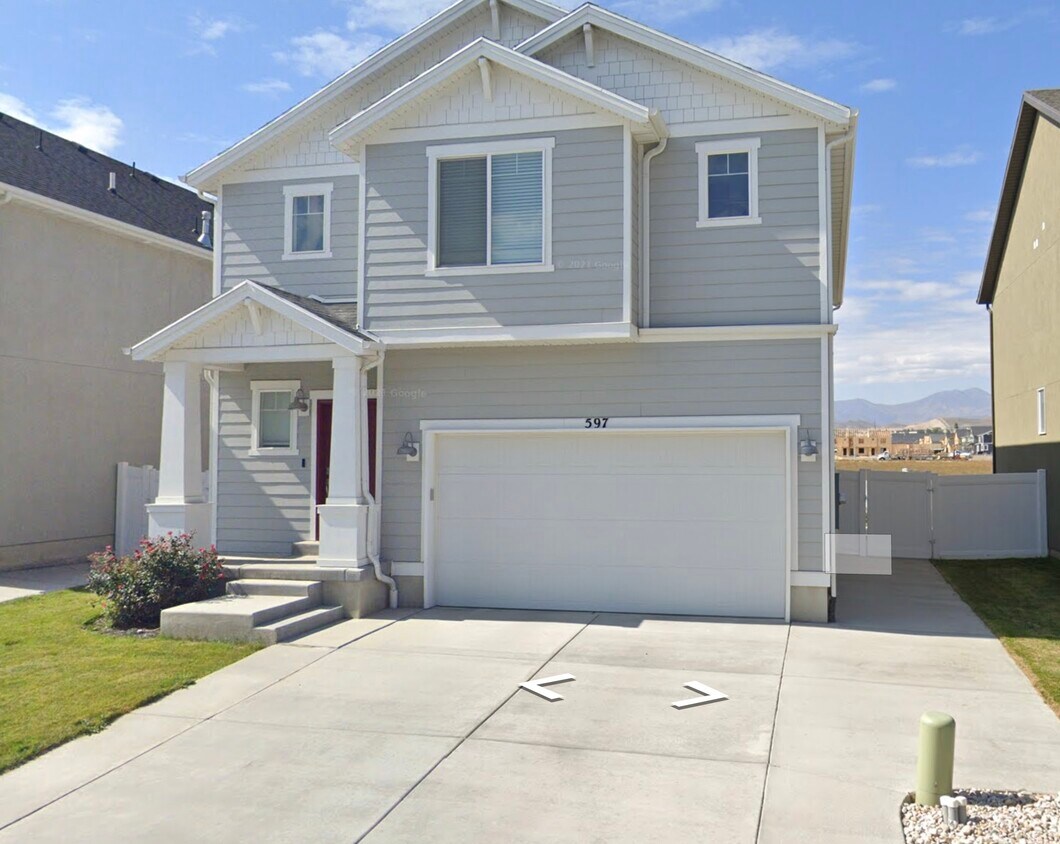 Foto principal - 597 N Orchard Dr