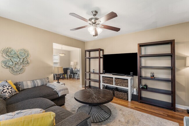 Foto del edificio - 2975 Catalina Dr