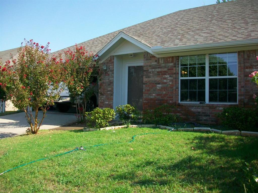 1005 Teresa Ct, Granbury, TX 76048 House for Rent in Granbury, TX
