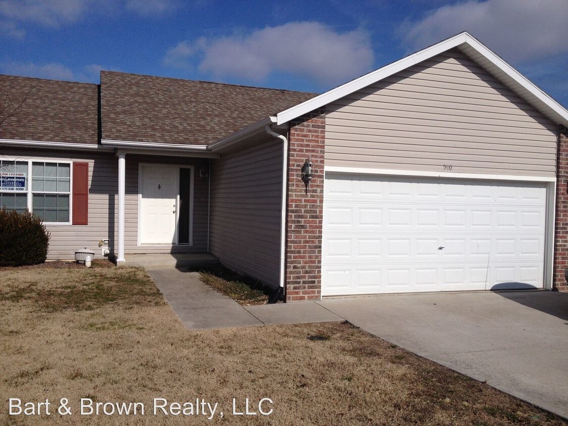 Primary Photo - 3 br, 2 bath House - 540 Van Buren Rd