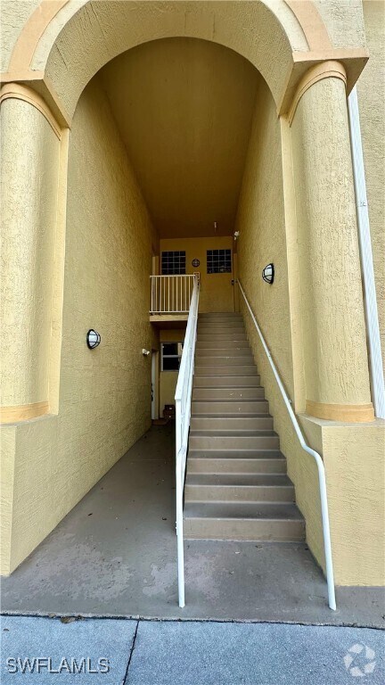 Building Photo - 4299 Bellasol Cir
