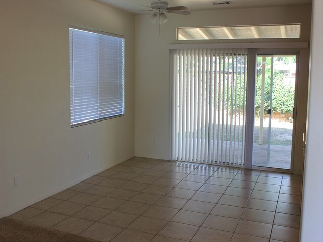 Foto del edificio - 1188 Evergreen Circle