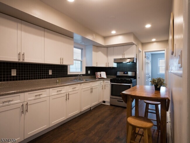 Foto del edificio - 402 N 5th St