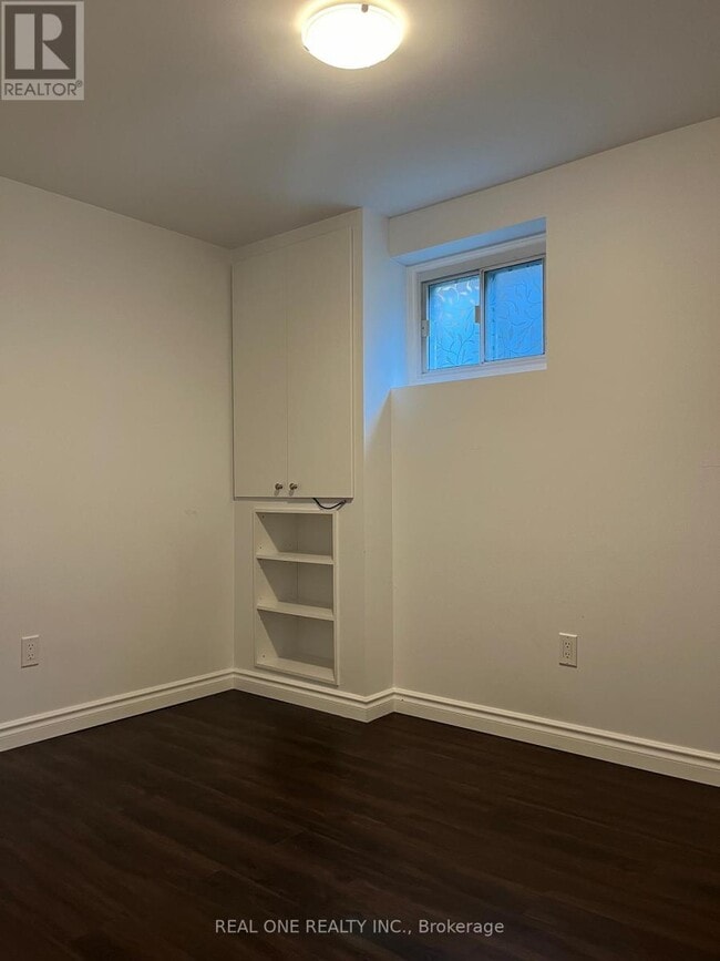 Building Photo - 104 Mentor Blvd