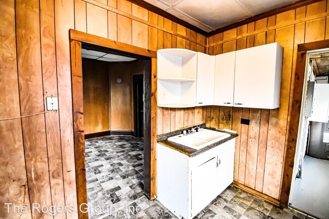 Building Photo - 3 br, 2 bath House - 412 Turner Ave.