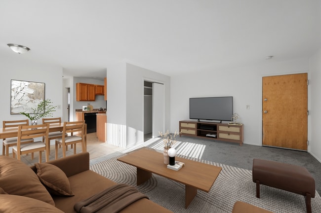 2 bedroom Staged (1).jpg - Riverstone Court Apartments