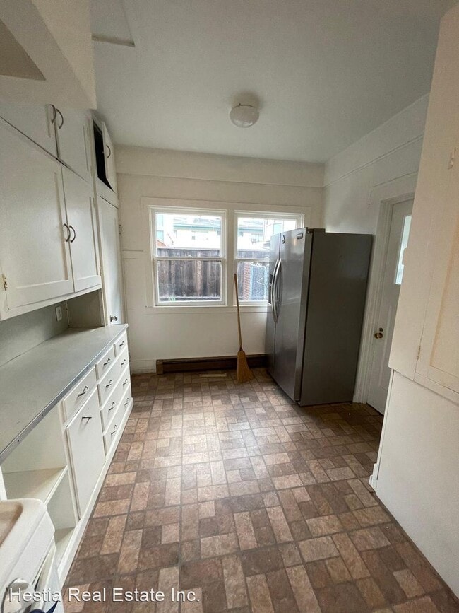Foto del edificio - 3 br, 1 bath House - 1945 Park Ave